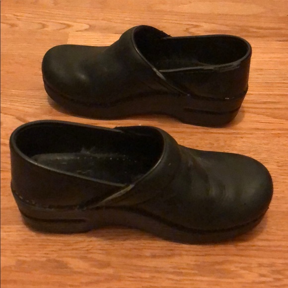 Dansko oiled leather Professional clogs - Picture 2 of 8